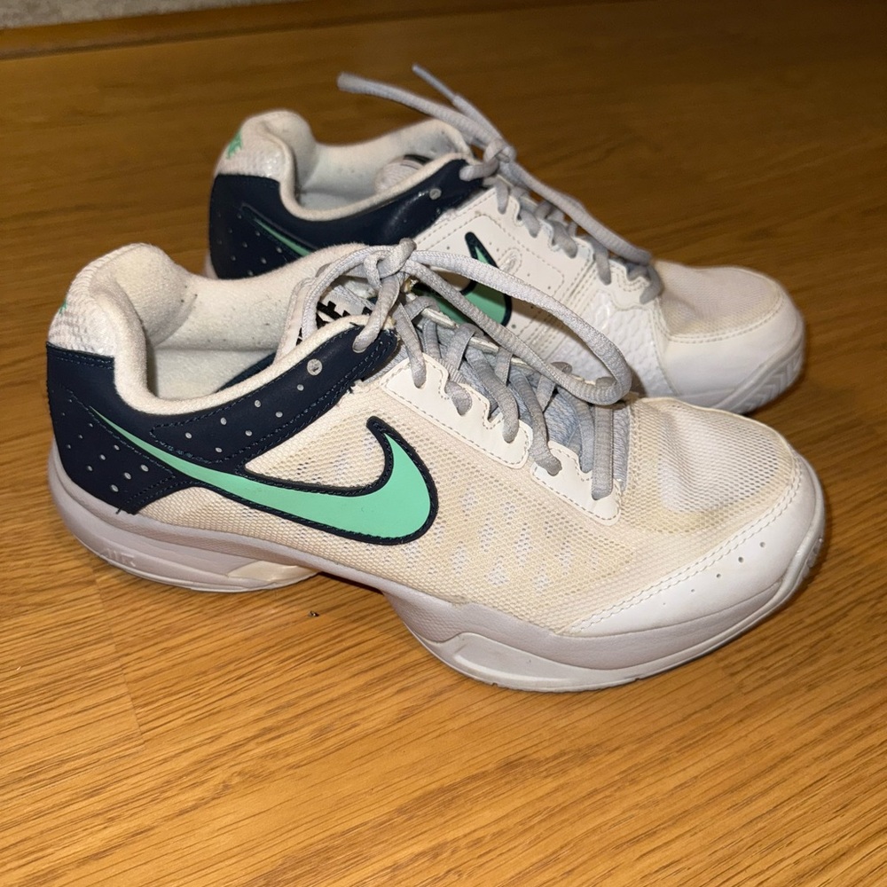 Nike Air Cage Court